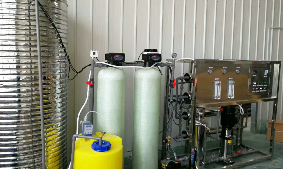 龍灝酒業(yè)反滲透水處理設(shè)備項目