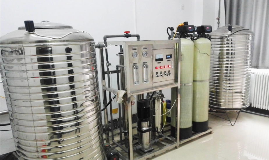 新華農(nóng)場紀(jì)家酒坊單級反滲透設(shè)備項目