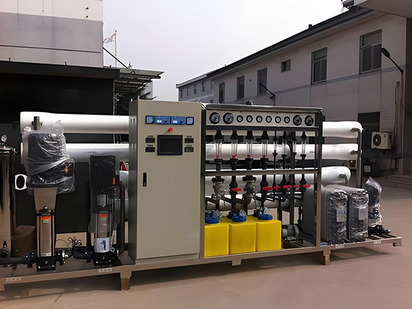 工業(yè)超純水設(shè)備：看不見(jiàn)的水質(zhì)，看得見(jiàn)的精度